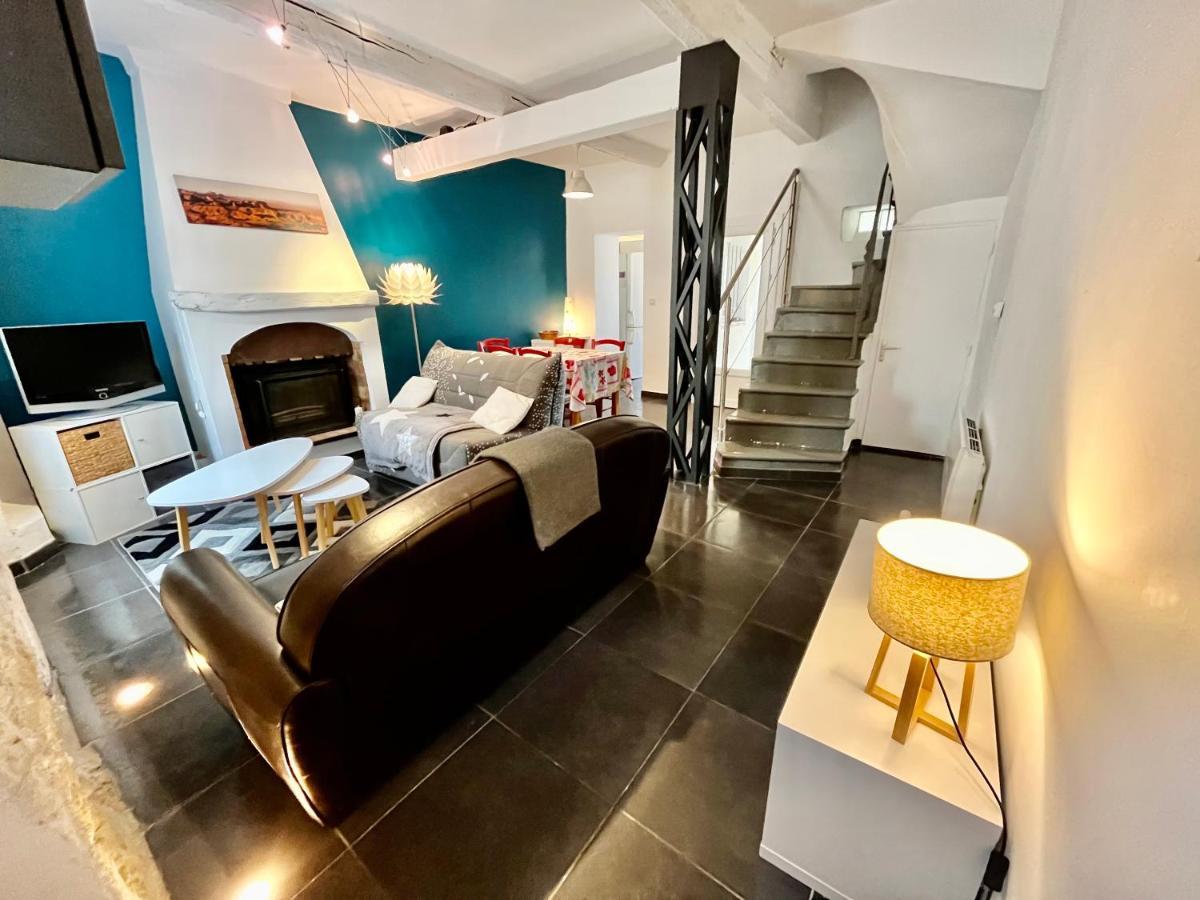 Maison De Village Mormoiron Extérieur photo