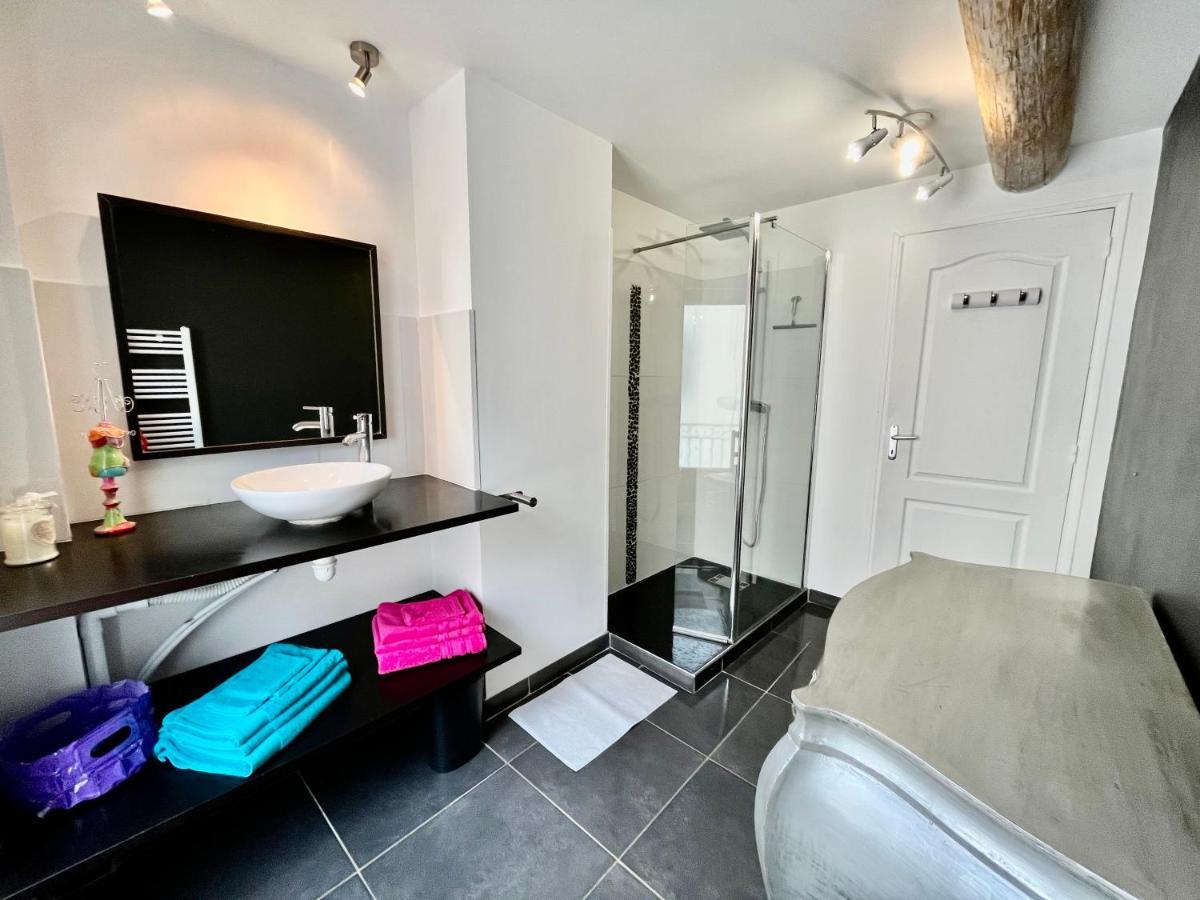 Maison De Village Mormoiron Extérieur photo